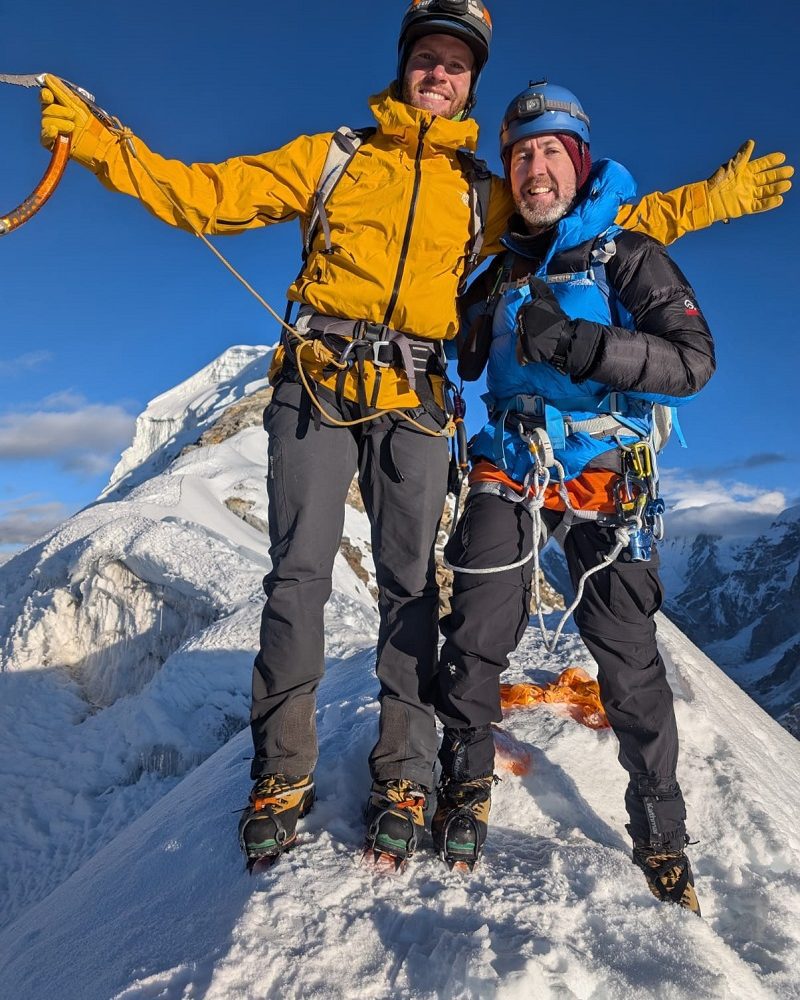Lobuche East Peak