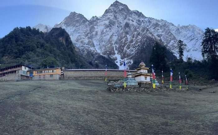 Manaslu Sarang Gumba