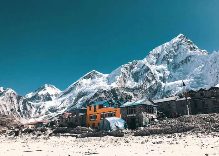 Amadablam base camp trek khumjung valley